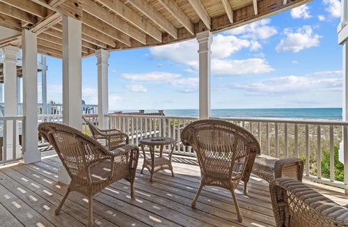 Holden Beach House | Experience oceanfront bliss at Inn Between, a spacious 6-bedroom getaway in Holden Beach.