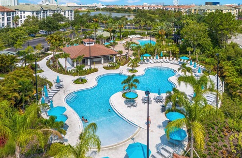 Florida Central Atlantic Coast Condo | Experience Pure Relaxation and Luxury in this Vista Cay Condo