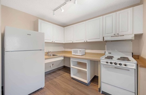 Survey Creek Hotel | Extended Stay America Suites Ft Lauderdale Cyp Crk NW 6th Wy