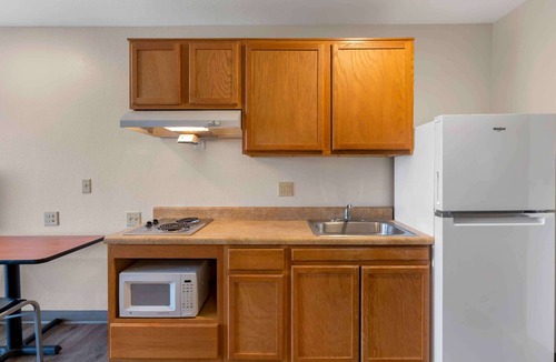 Orlando Hotel | Extended Stay America Select Suites - Orlando - South