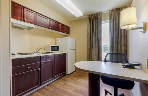 Las Colinas Hotel | Extended Stay America Suites Dallas Las Colinas Green Park D