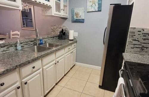 South Padre Island Apartment | EZ Walk to Beach * Swanky 2 bedroom * Sleeps Tons (Mar y Sol II #1) by RedAwning