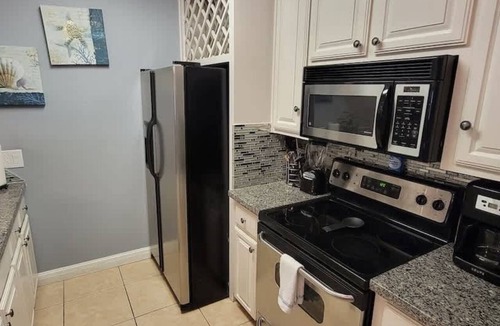 South Padre Island Apartment | EZ Walk to Beach * Swanky 2 bedroom * Sleeps Tons (Mar y Sol II #1) by RedAwning
