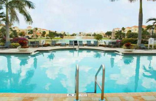 Palm Beach Gardens Condo | FABULOUS Turn-Key Condo in an Exclusive Gated Community - Palm Beach Gardens