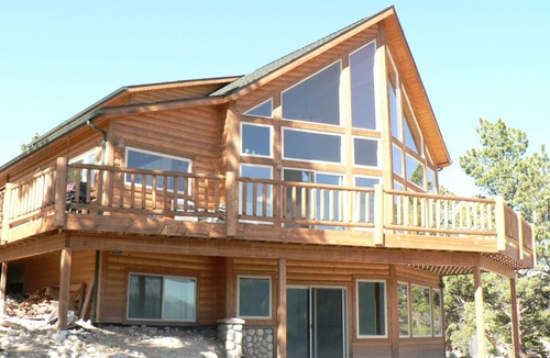 Twin Lakes House | Fabulous Views, Sleeps 10, 3 Full Baths, Family-Friendly #2026-069