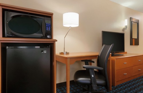 Longview Hotel | Fairfield Inn & Suites Longview