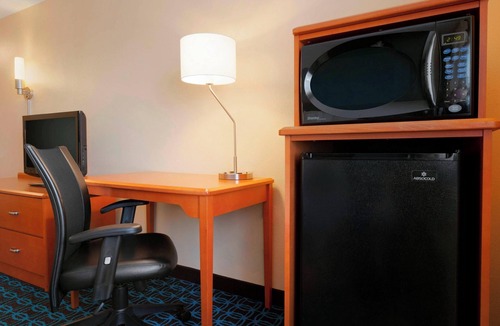 Longview Hotel | Fairfield Inn & Suites Longview