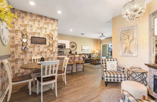 Branson Condo | Fairview Escape | Holiday Hills Branson | Golf | Outdoor Pools