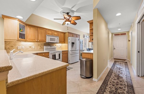 Naples Condo | Falling Waters 3 Bedroom Condo! FIRST FLOOR Resort Condo