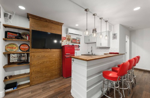 South Padre Island House | Family Beach House 4BR with Heated Pool and Spa. Only 200 steps to the sand!