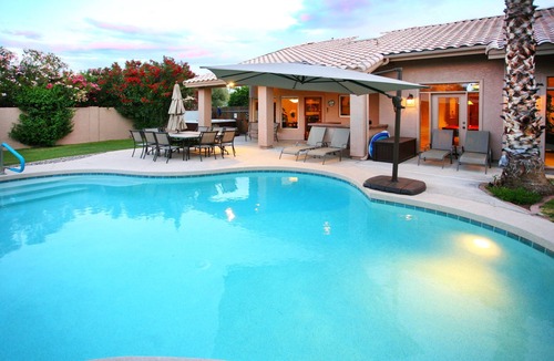 Desert Paradise Estates House | Family Friendly - Walk to Kierland - Pickleball/Pool Table/Bikes/BBQ