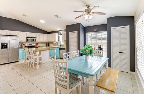 Vero Lake Estates Cottage | Family Getaway w/Backyard Oasis in Vero Beach!