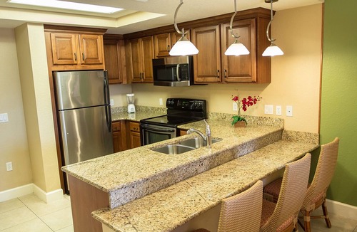 Florida Central Atlantic Coast Condo | Fantastic ONE Bedroom Deluxe condo at WESTGATE RESORTS Between DISNEY &UNIVERSAL