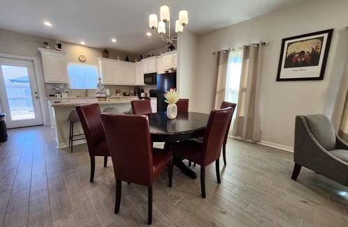McAllen House | Feel right at Home - Mi casa es tu casa