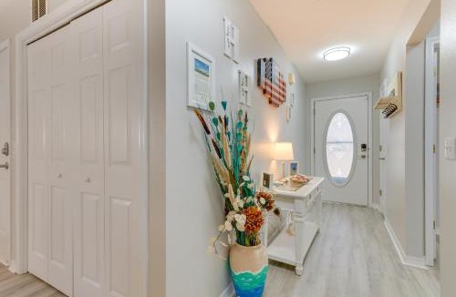 Navarre House | Fenced & Private Backyard: Navarre Retreat