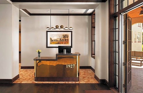Dunedin Hotel | Fenway Hotel Autograph Collection