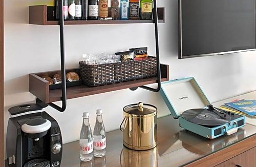 Dunedin Hotel | Fenway Hotel Autograph Collection