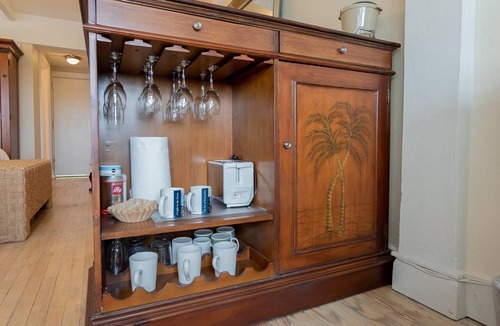 Palm Beach Condo | FIFA/Pool/StepsToBeach/Dining/PenthouseStudioSuite