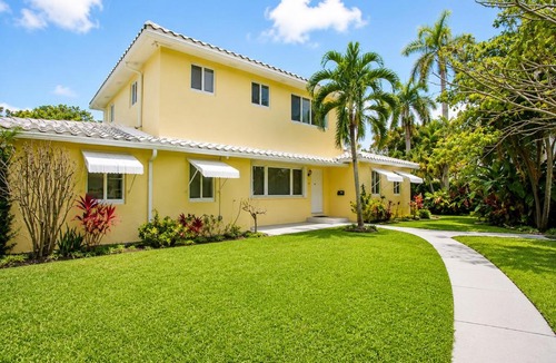 Downtown Hollywood House | First-Class 5BR Villa in Hollywood Lakes