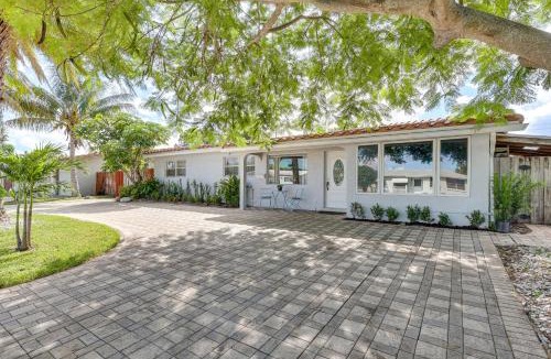 Deerfield Beach House | Fish, Swim & Relax Poolside! Deerfield Beach Oasis