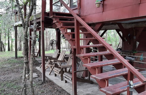 Votaw Cabin | Fishing cabin on private lake