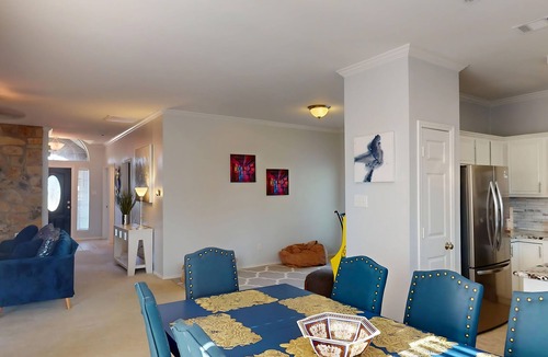 Flower Mound House | FL021 - Flower Mound Home - 3BD - Yard - Workspace