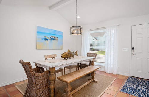 Key Allegro House | Flamingo House | Canal Front + Private Dock