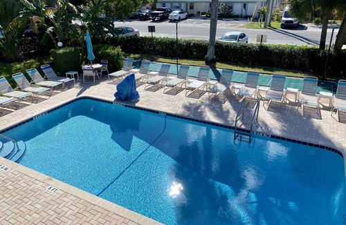 Pompano Beach Condo | Floranada Sand Dollar
