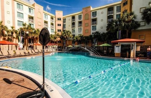 Florida Central Atlantic Coast House | Florida Escape! 4 Amazing Queen Units for 16 Guests, Pool, Many Amenities