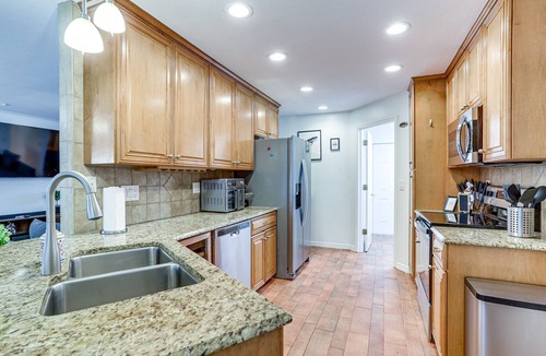 Safety Harbor House | Florida Vacation Rental w/Private Pool & Hot Tub!