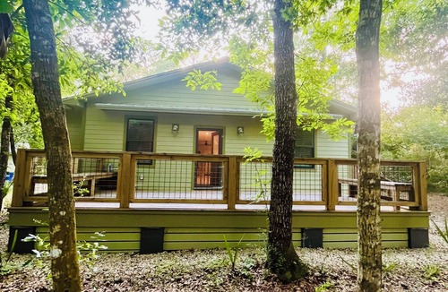 Apalachicola House | Forest View- Pet friendly! Steps to Apalachicola River