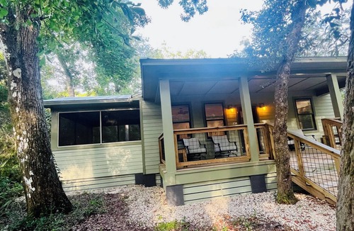 Apalachicola House | Forest View- Pet friendly! Steps to Apalachicola River