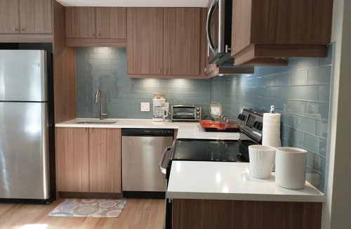 Morse Park House | Freshly remodeled MCM quiet oasis near parks, restaurants & shopping