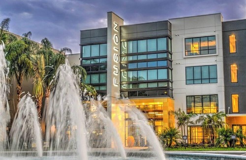 Deerwood Apartment | Fusion 1406 · Top floor modern getaway w/resort amenities!