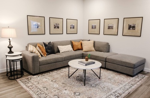 Wellborn House | Game Day Getaway Near Texas A&M!