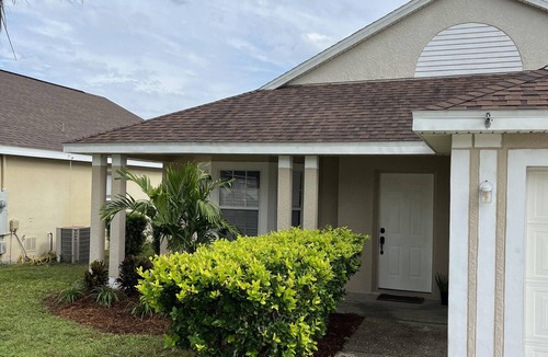 Weston Hills House | Gated Community Close to Disney and attractions! No Pet Fee!