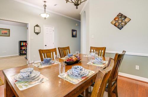 Edelweiss House | Gateway to Aggieland! College Station Family Home