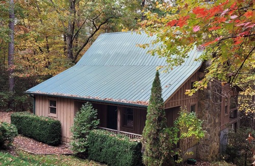 Sautee Nacoochee Cabin | German Style Chalet