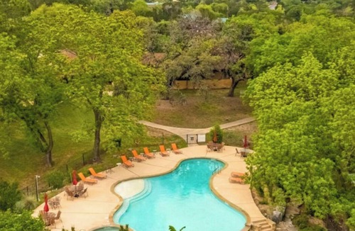 Medina Cabin | Getaway Cabin #23/25: Texas Hill Country Resort/w Pool