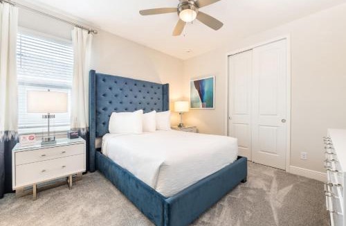 Historic Downtown Kissimmee House | Gleaming Home With Private Pool, Theater Room And Water Park Access Near Disney At Encore Resorts Reunion - 209Sf