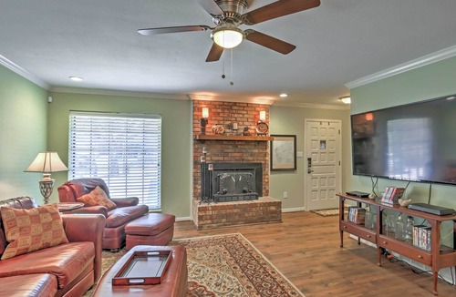 Glen Rose House | Glen Rose Ranch House - Walk to Downtown!
