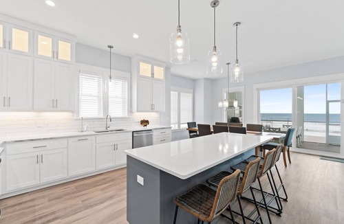 Cape San Blas House | Golden Hour- Gulf front, Private pool & hot tub, Elevator, Pet friendly, Sleeps 9