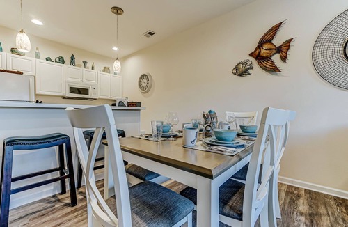 Sea Trail Condo | Golfing or Beachbound Great location- No extra fees - 2miles to Beach