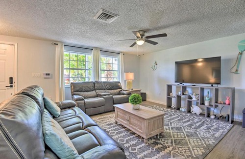 South Venice House | Gone Coastal! Beaches! Private Heated Pool!