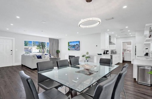 Deerfield Beach Villa | Gorgeous 4BR Brand new HTD Pool & Jacuzzi 1Mile