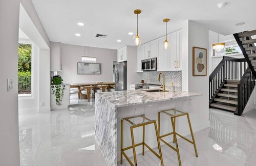 Delray Beach House | Gorgeous Modern Beach Heated Pool House Sleeps 8 Central