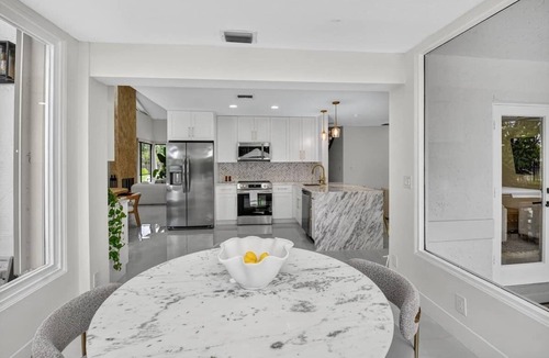 Delray Beach House | Gorgeous Modern Beach Heated Pool House Sleeps 8 Central