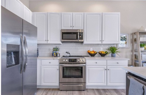 Deerwood House | Gorgeous Sunny Getaway Home