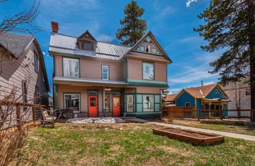 Leadville House | Governor's Mansion Guest Suites For Big Groups