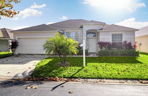 Westridge House | Grand Exclusive 4BR Grove Home near Disney